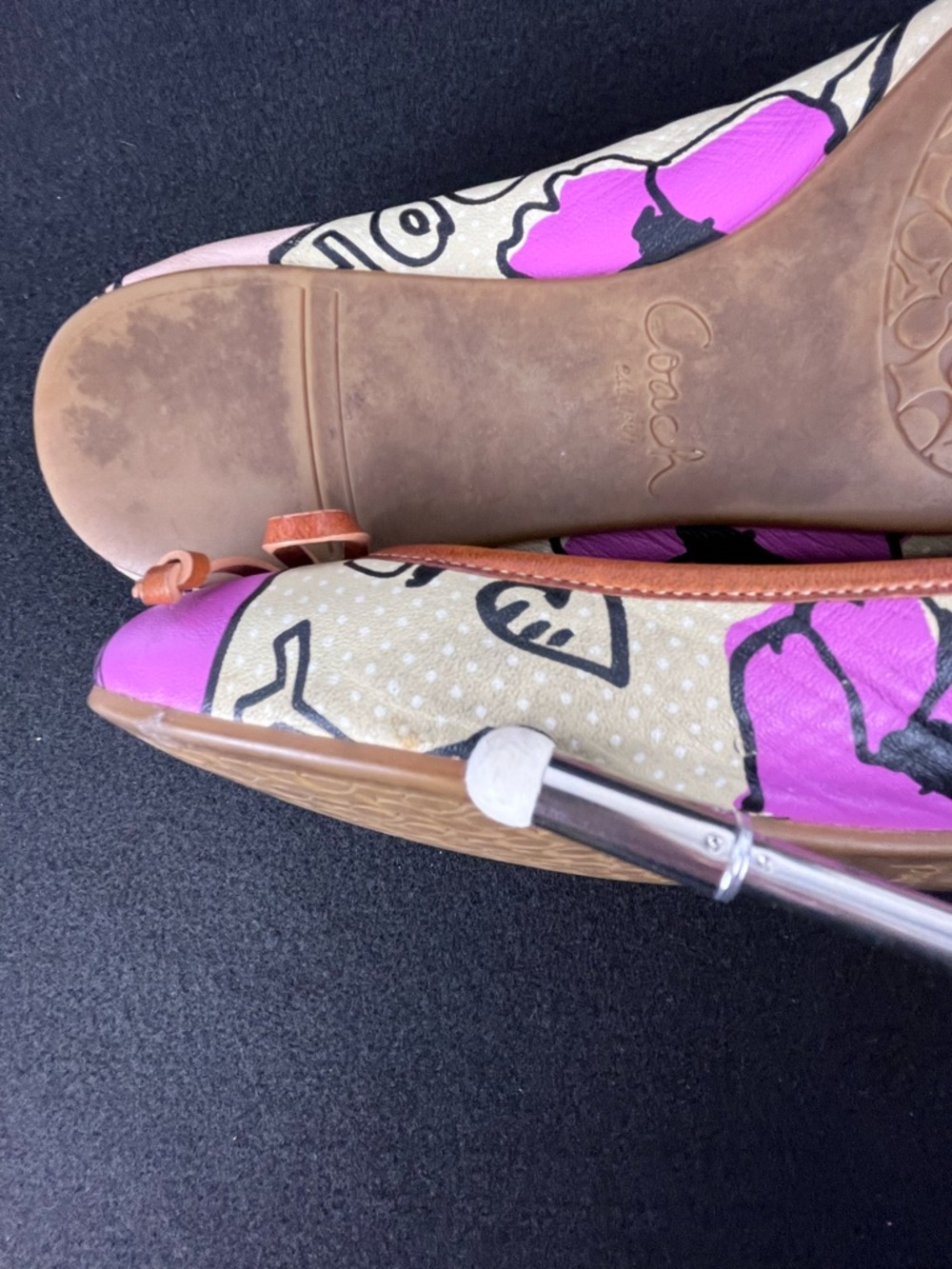 Coach Poppy Darling Graffiti Print Ballet Flats Pink Cream Leather Trim Size 7 - Picture 12 of 15